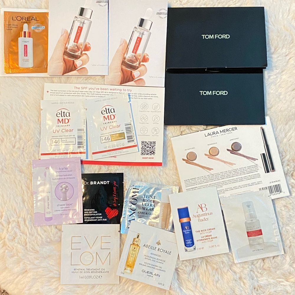 14 samples Foundations and face cream